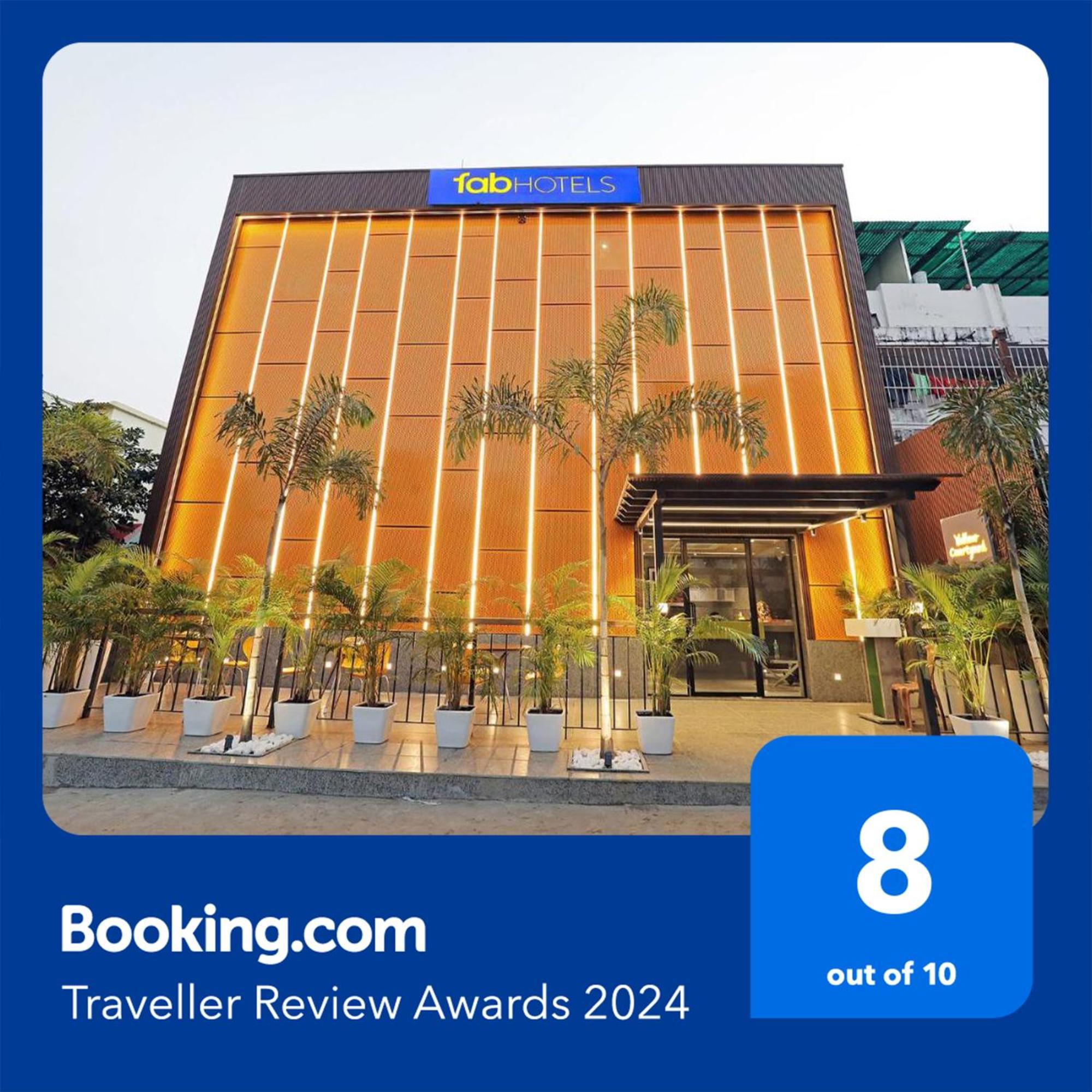 Fabhotel Oasis Yellow Courtyard Bhopal Buitenkant foto